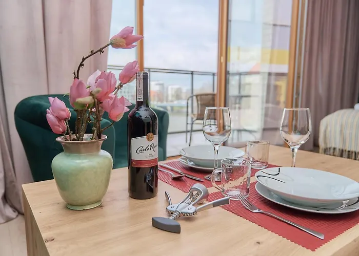 Na Bulwarach By Renters *